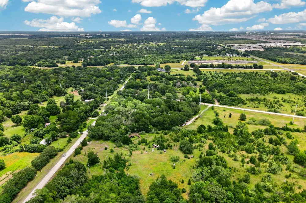 5955 Lynette Circle Bryan, TX 77807