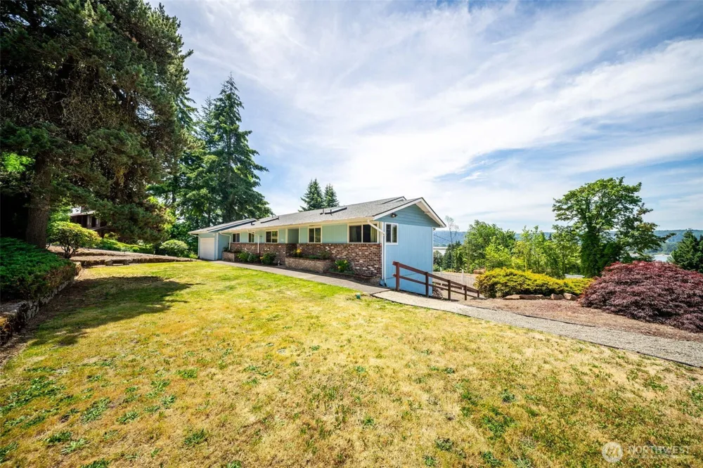 80 Summit Drive Kalama, WA 98625