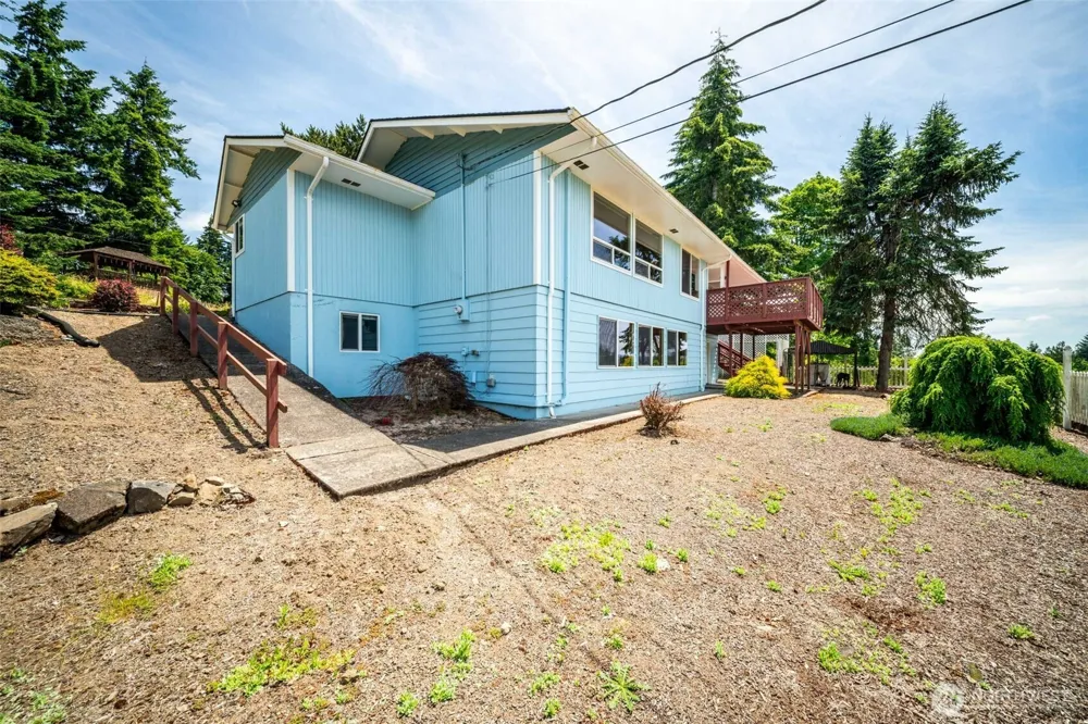 80 Summit Drive Kalama, WA 98625