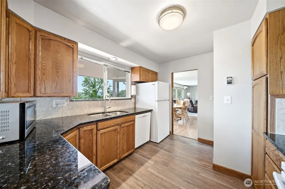 80 Summit Drive Kalama, WA 98625