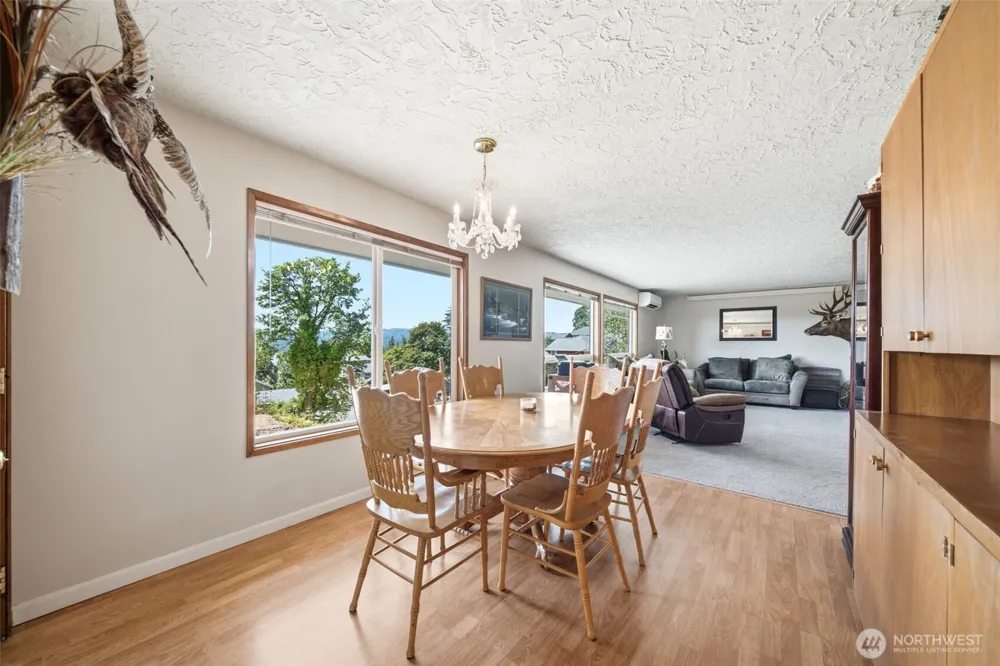 80 Summit Drive Kalama, WA 98625
