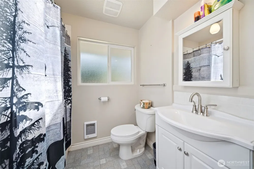 80 Summit Drive Kalama, WA 98625
