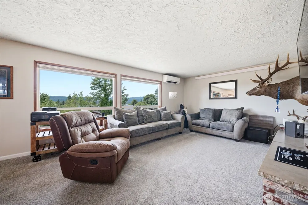 80 Summit Drive Kalama, WA 98625