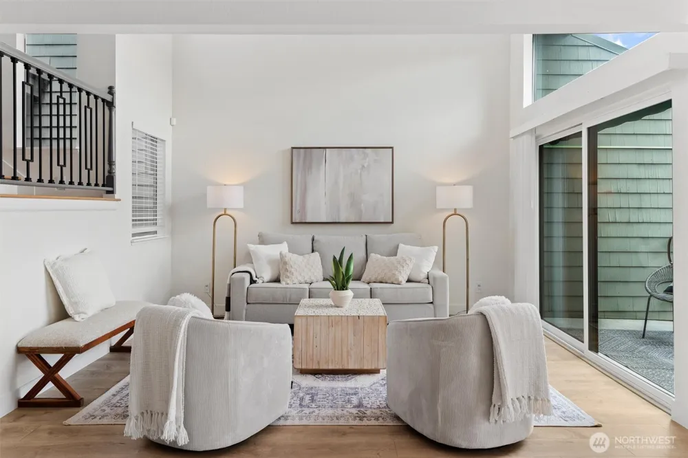 4 Lake Bellevue Drive #206 Bellevue, WA 98005