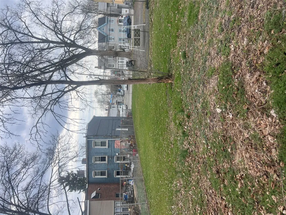 286 1st Street Newburgh, NY 12550