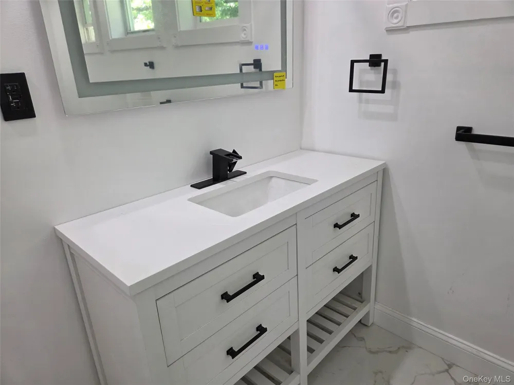 9 Depot Hill Road Amenia, NY 12501