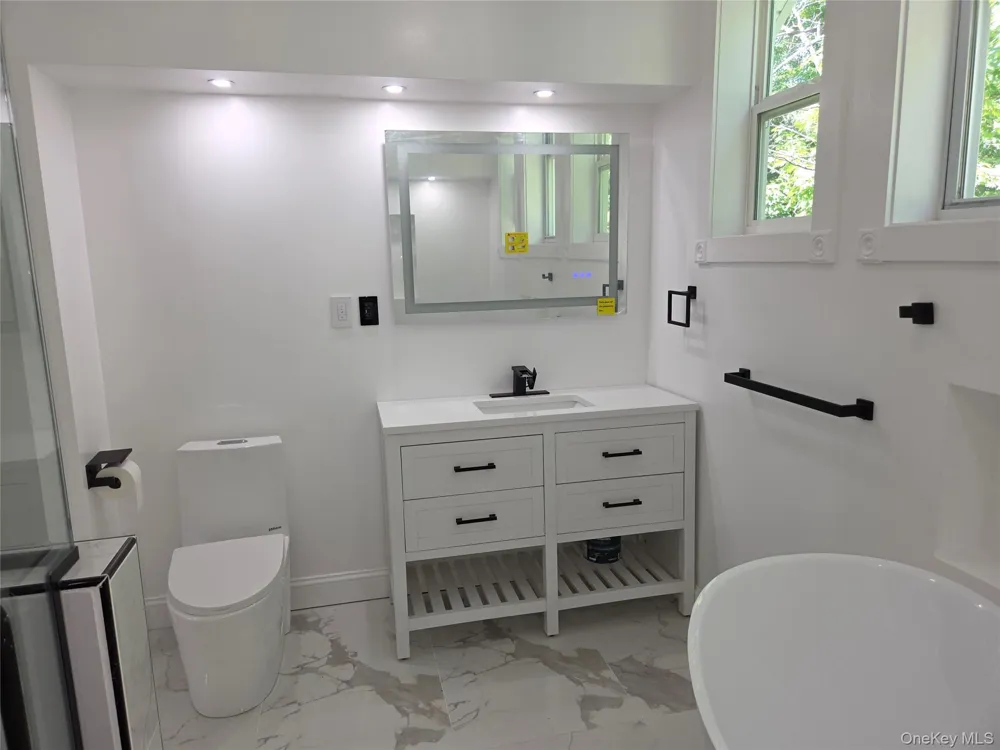 9 Depot Hill Road Amenia, NY 12501