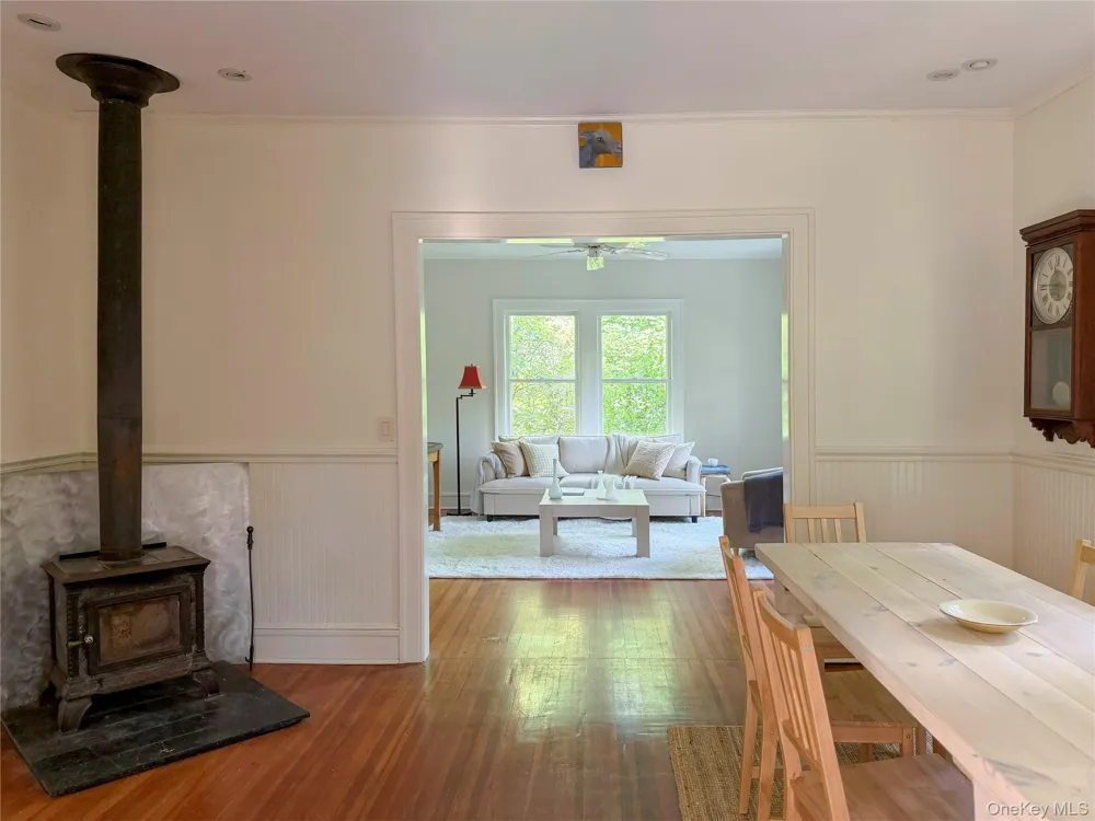 4320 Rte. 209 Stone Ridge, NY 12484