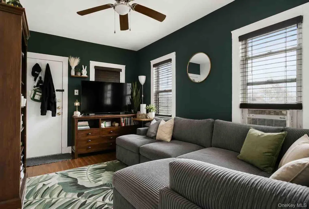 179A Beach 26th Street Far Rockaway, NY 11691