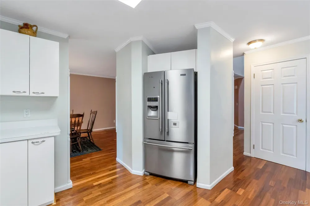 22 Kettle Hole Road Manorville, NY 11949