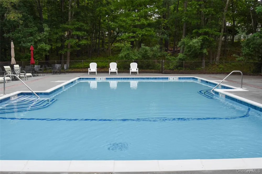 22 Kettle Hole Road Manorville, NY 11949