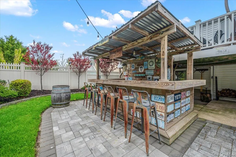 3251 Ocean Harbor Drive Oceanside, NY 11572