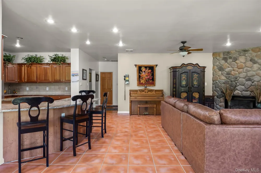 41 Flint Road Millbrook, NY 12545