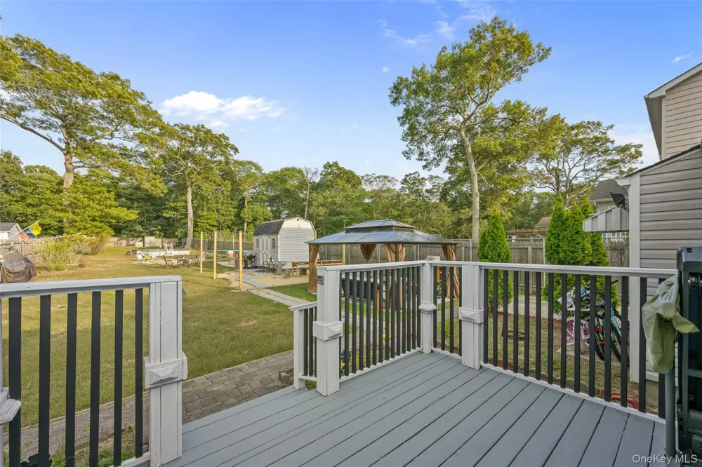 87 Biltmore Drive Mastic Beach, NY 11951