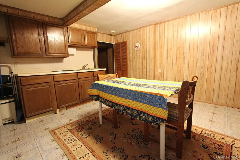 72-19 66th Road Middle Village, NY 11379