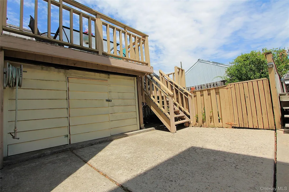 72-19 66th Road Middle Village, NY 11379