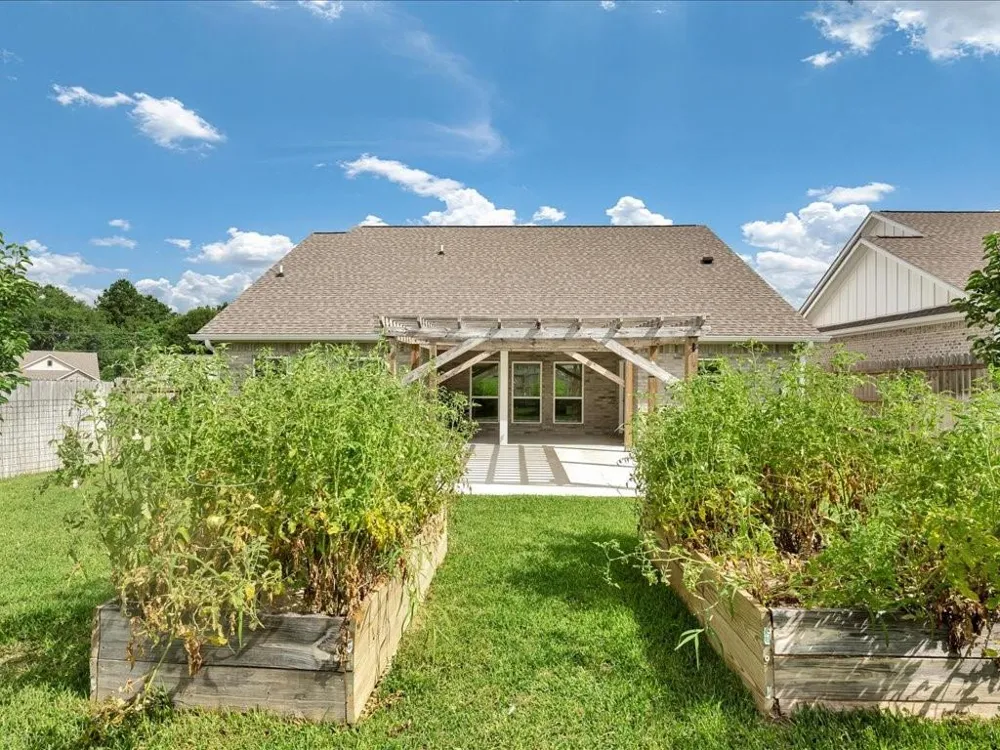 309 Saddle Brook Drive Lufkin, TX 75904
