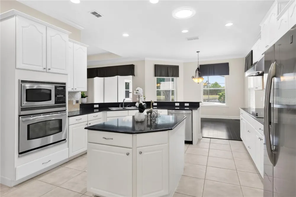 11734 ALDENDALE STREET Orlando, FL 32836