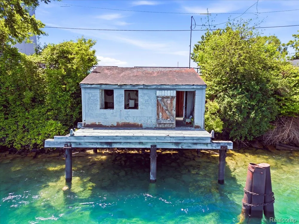 804 Merchant Street Port Huron City, MI 48060