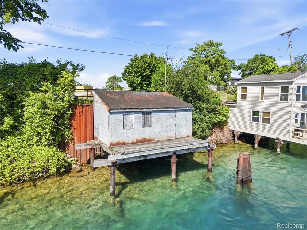 804 Merchant Street Port Huron City, MI 48060