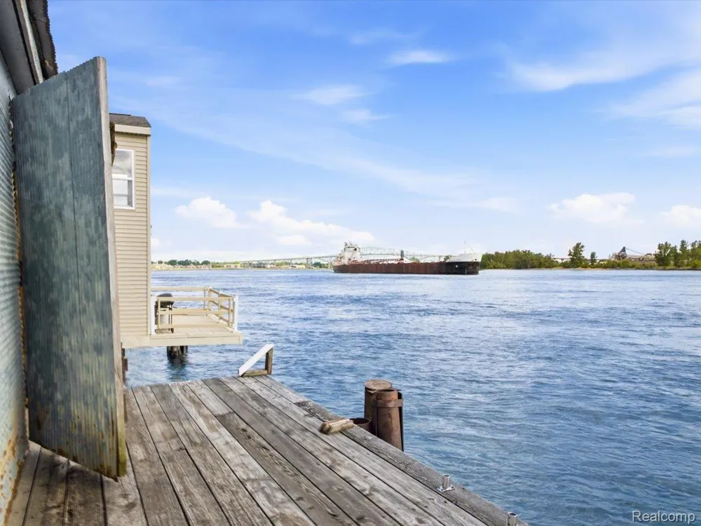 804 Merchant Street Port Huron City, MI 48060