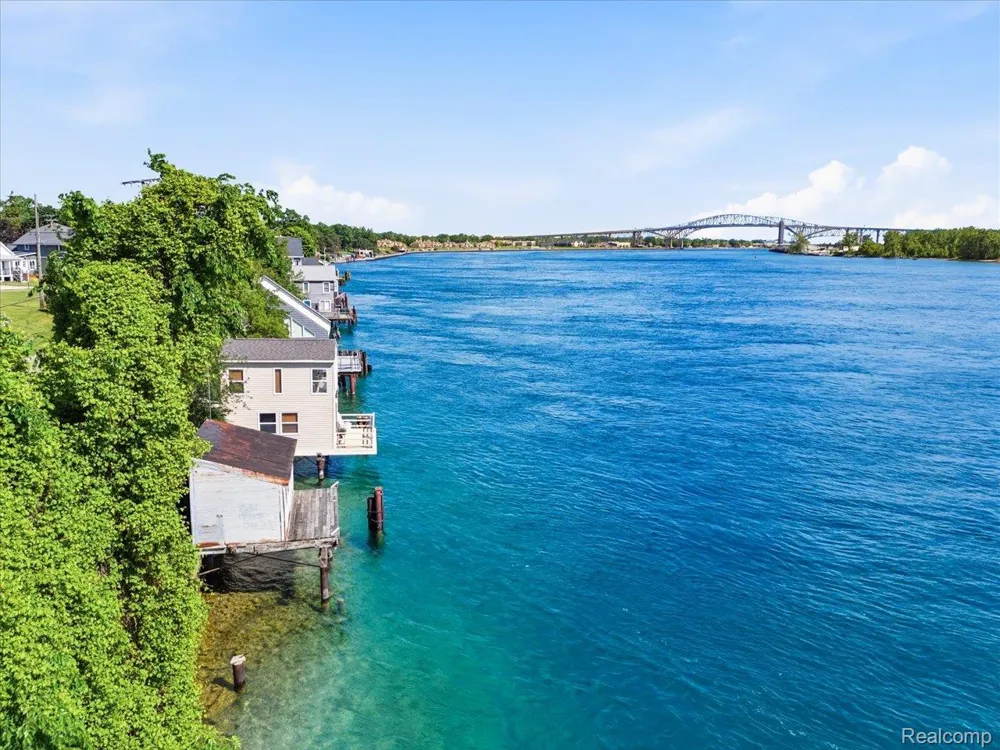 804 Merchant Street Port Huron City, MI 48060