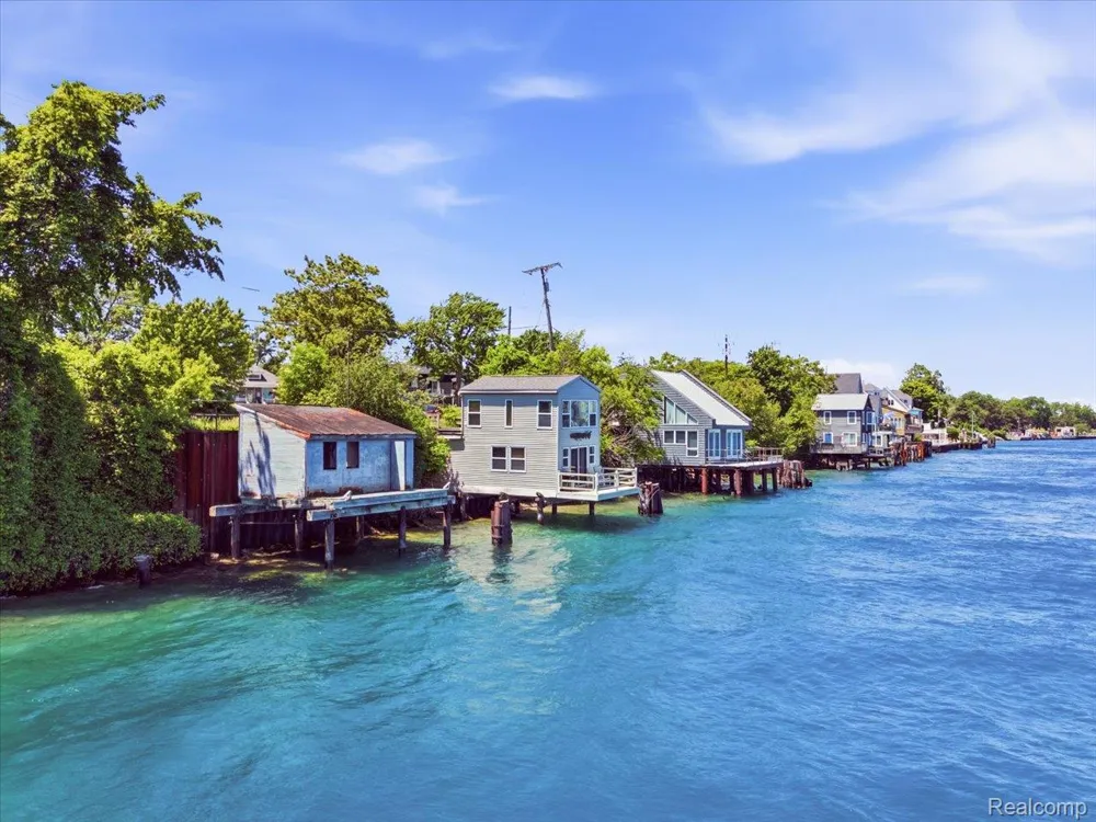 804 Merchant Street Port Huron City, MI 48060