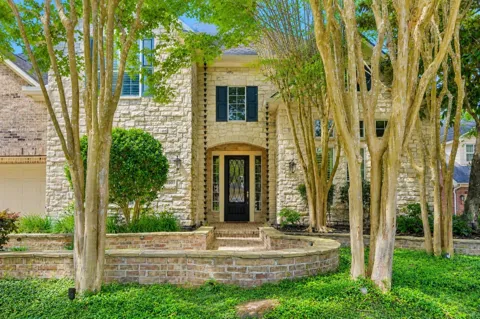 2110 Lost Maples Trail