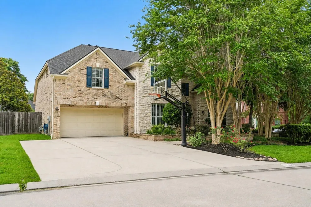 2110 Lost Maples Trail Kingwood, TX 77345