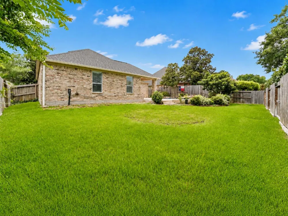 2110 Lost Maples Trail Kingwood, TX 77345