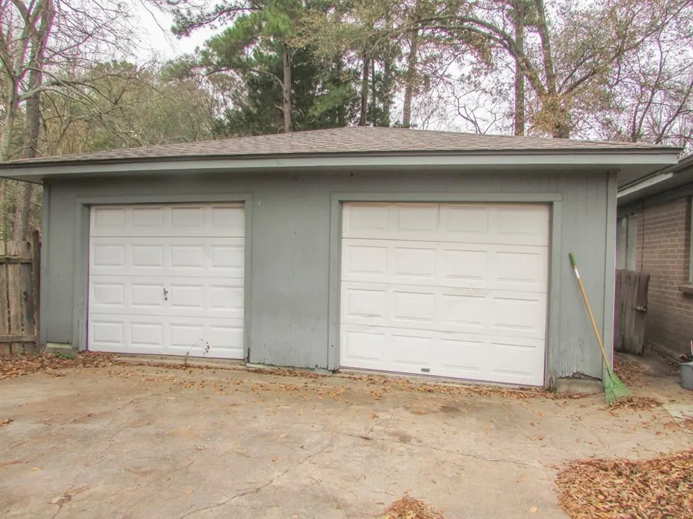 600 Normal Park #B Huntsville, TX 77320