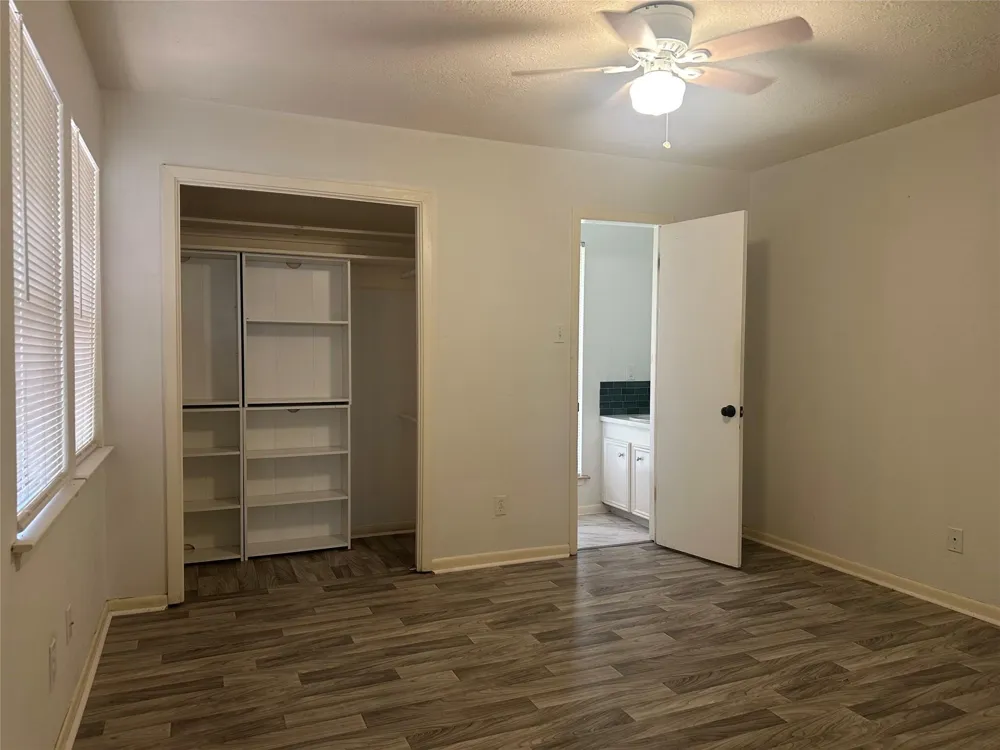 600 Normal Park #B Huntsville, TX 77320