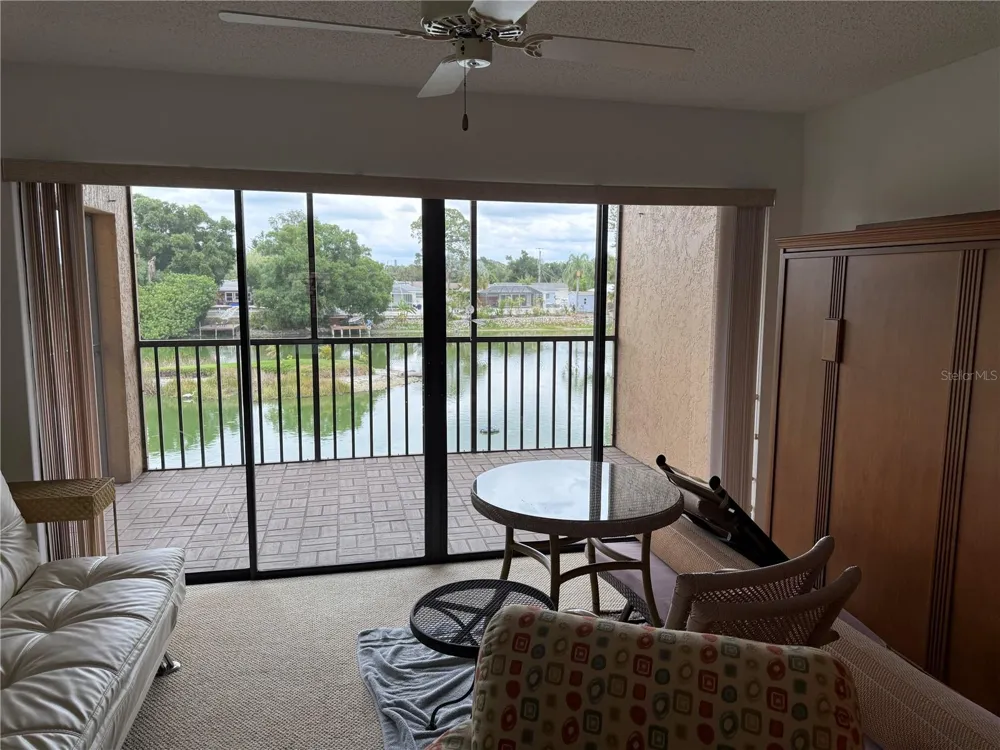 5555 ASHTON LAKE DRIVE #5555 Sarasota, FL 34231