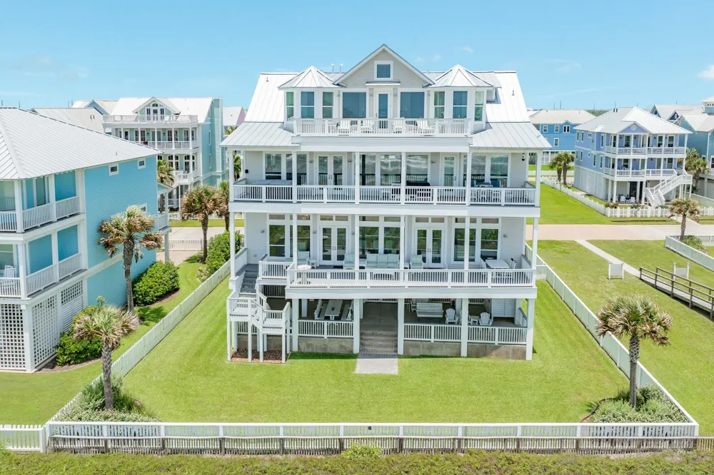 11603 Beachside Galveston, TX 77554