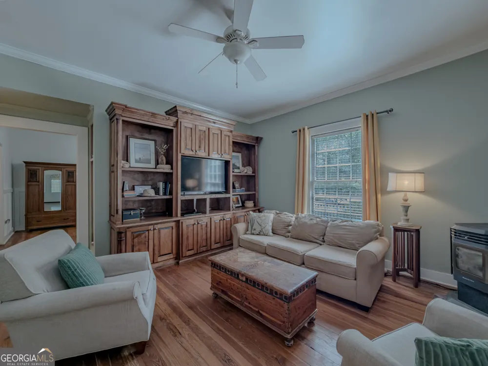 91 Boogers Hill RD Oxford, GA 30054