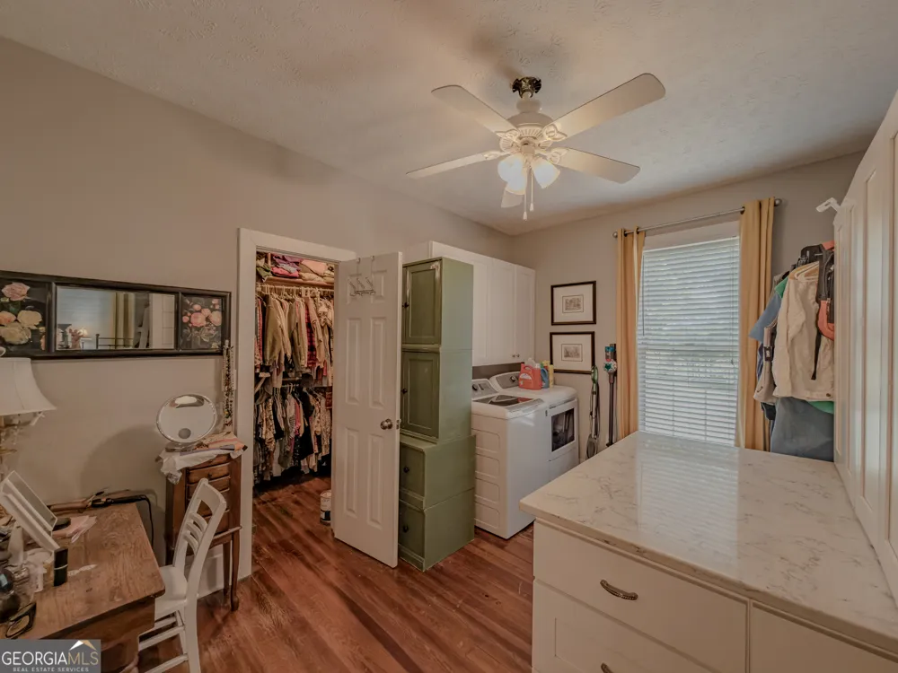 91 Boogers Hill RD Oxford, GA 30054