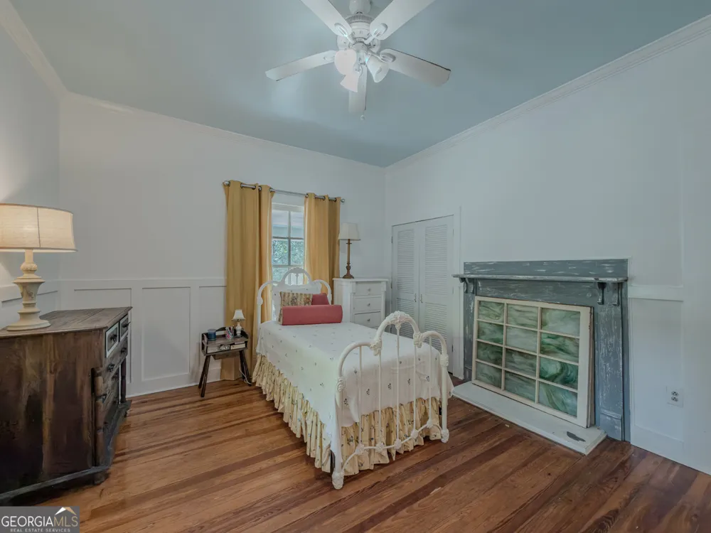 91 Boogers Hill RD Oxford, GA 30054