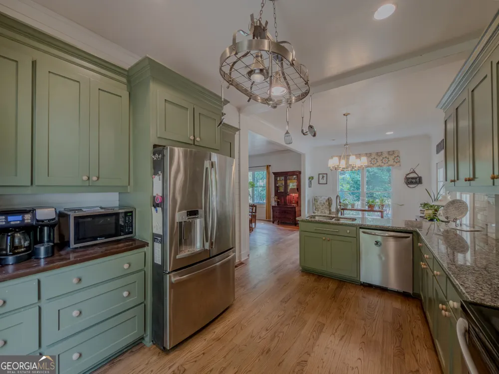 91 Boogers Hill RD Oxford, GA 30054