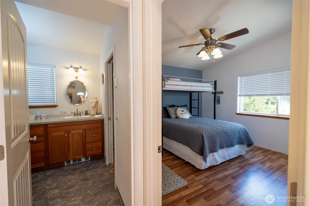 1040 W Hancock Avenue Westport, WA 98595
