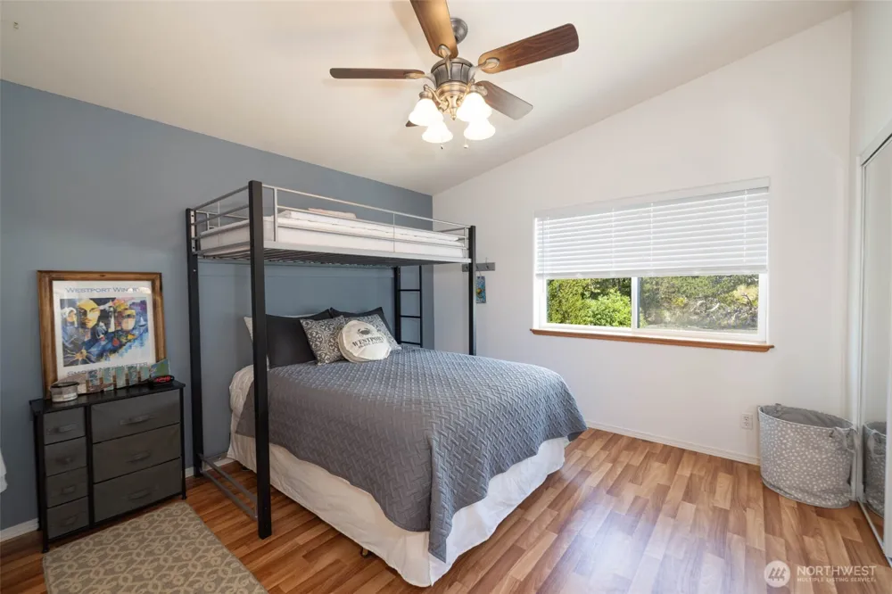 1040 W Hancock Avenue Westport, WA 98595