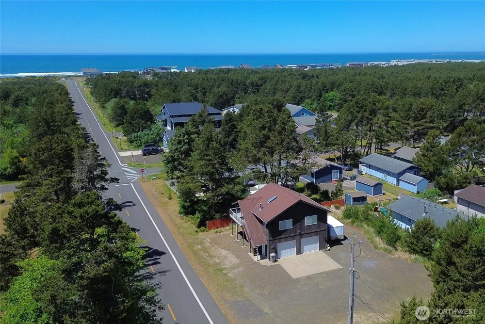 1040 W Hancock Avenue Westport, WA 98595