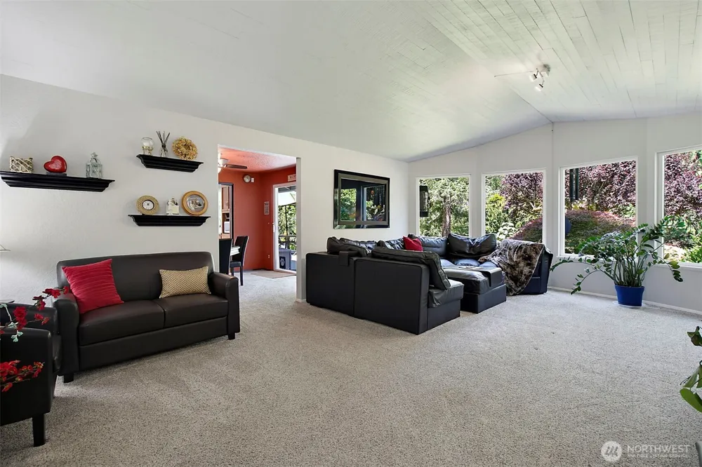 24416 SE 246th Street Maple Valley, WA 98038