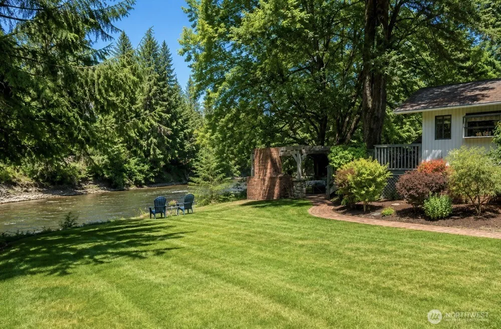 24416 SE 246th Street Maple Valley, WA 98038