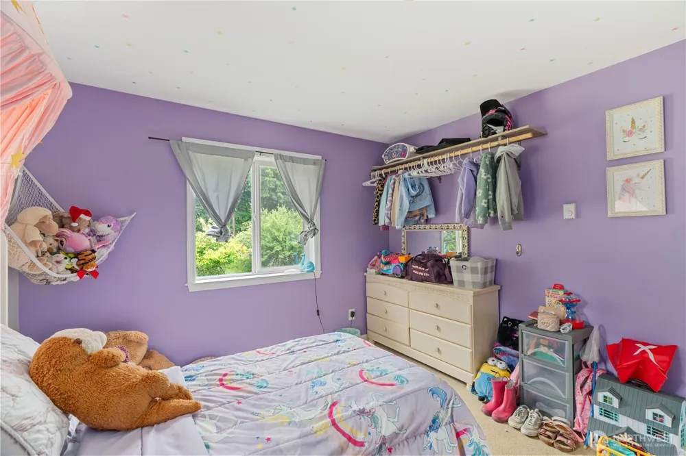 1904 North River Road Cosmopolis, WA 98537