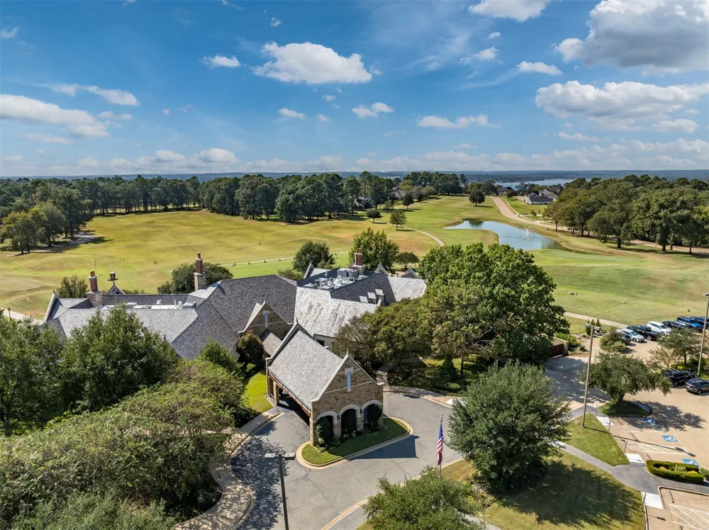 100 Elm Tree Circle Bullard, TX 75757