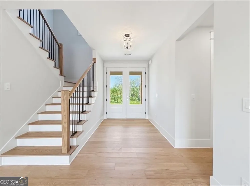 141 Palisade DR Rydal, GA 30171