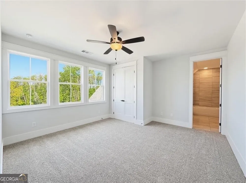 141 Palisade DR Rydal, GA 30171