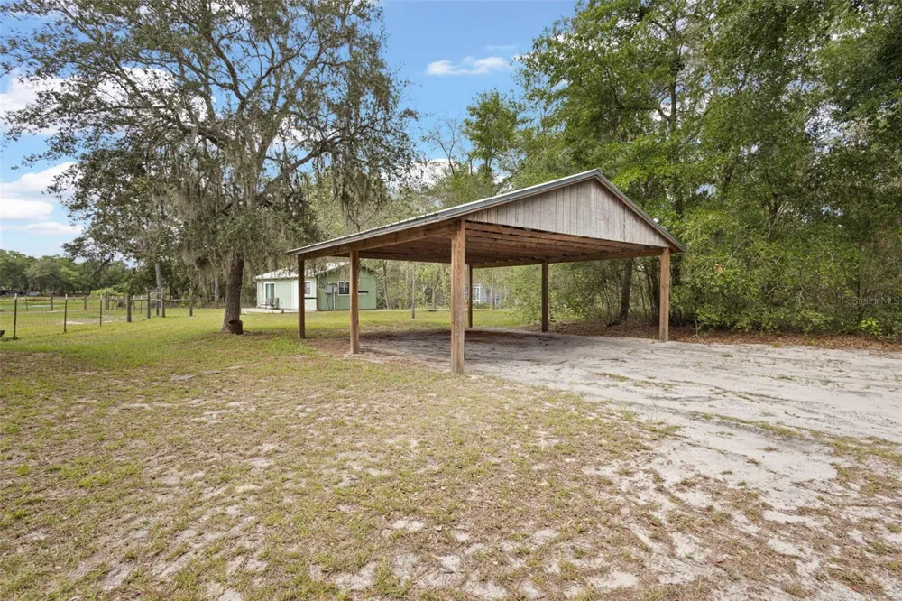 10250 NE 5TH AVENUE Branford, FL 32008