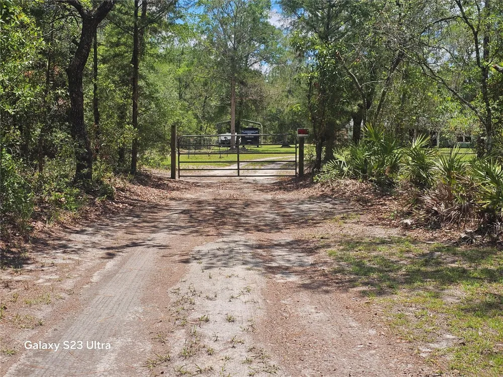 10250 NE 5TH AVENUE Branford, FL 32008