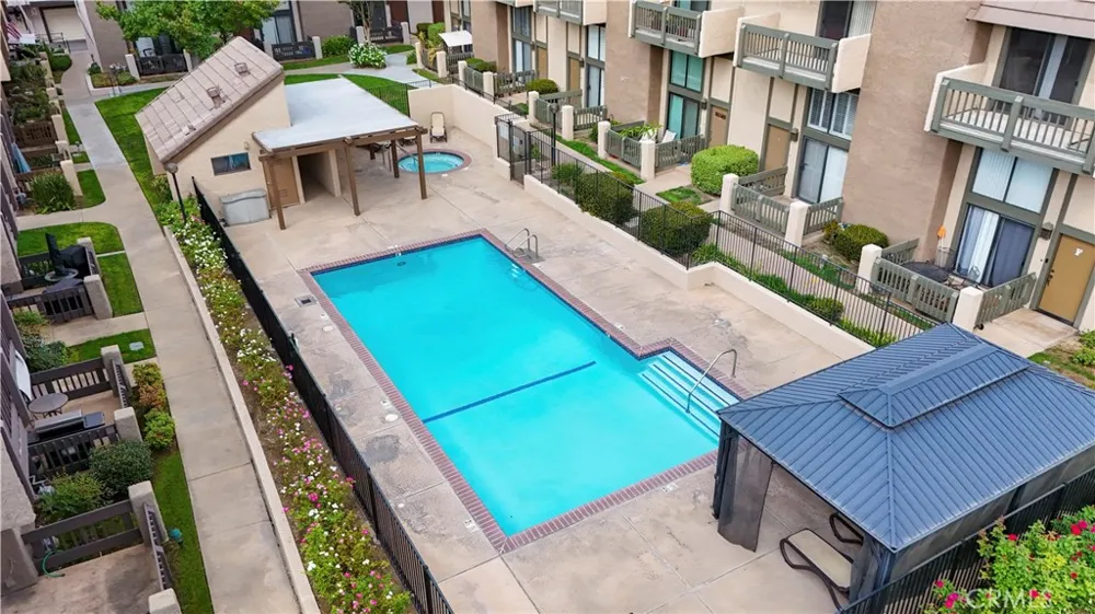 1927 Huntington #H Duarte, CA 91010
